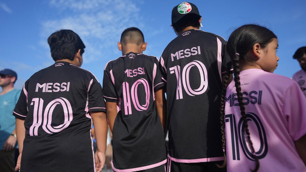 Messi Inter Miami Fans MLS Football Sponsorship
